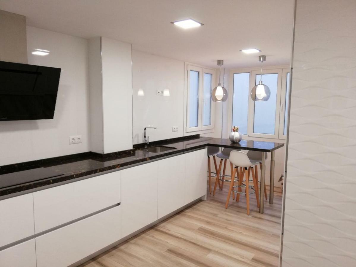 Apartamento Aurora Малага Екстериор снимка