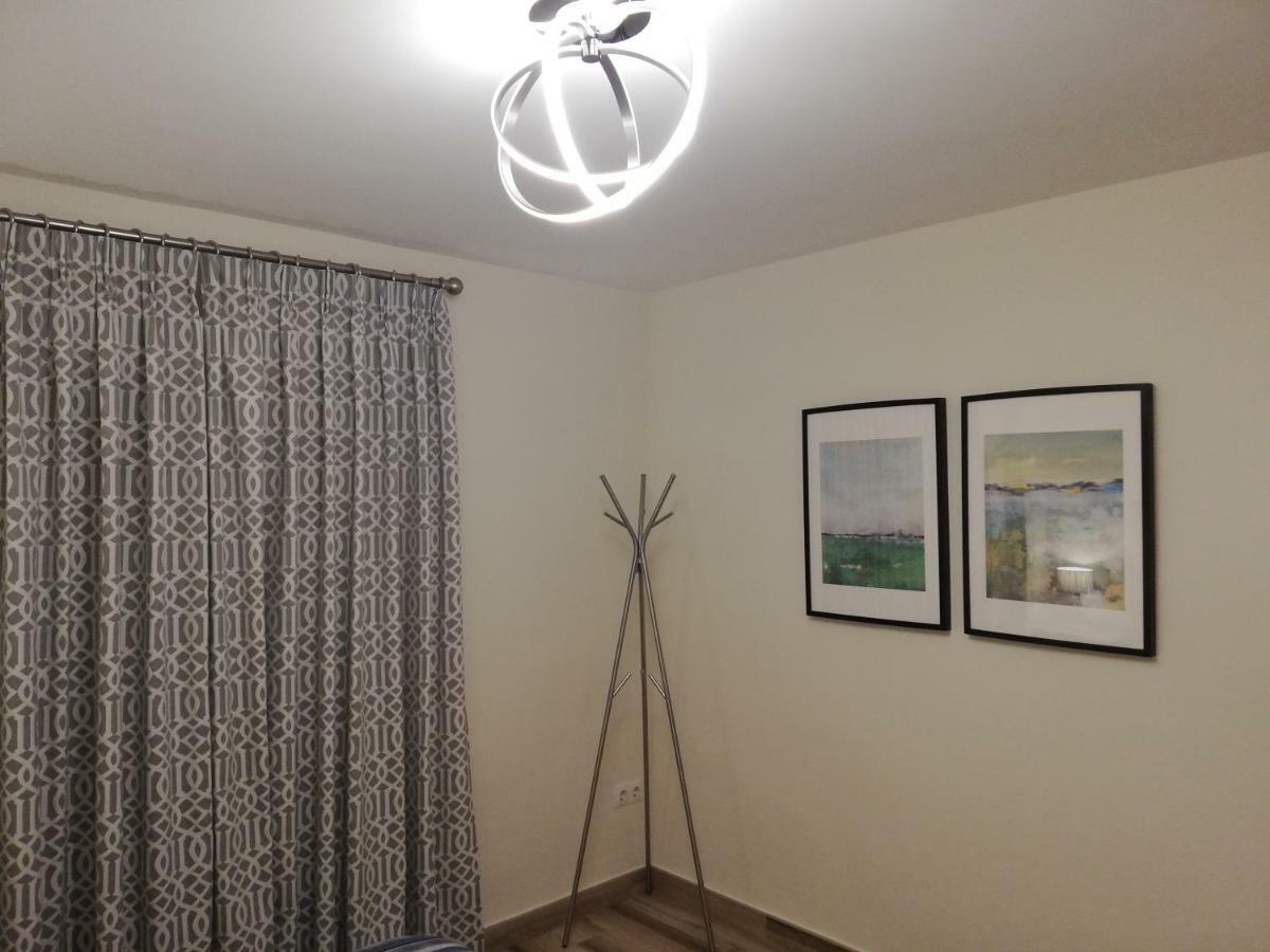 Apartamento Aurora Малага Екстериор снимка